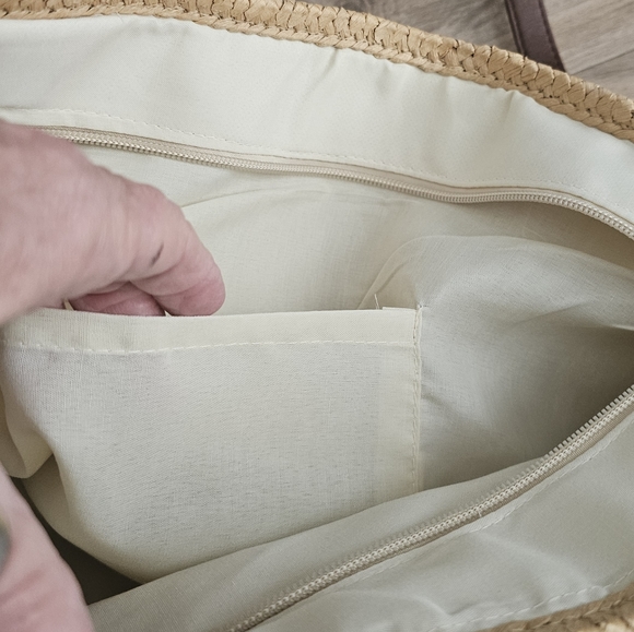 Striped Tote Bag. NWOT - Picture 7 of 9